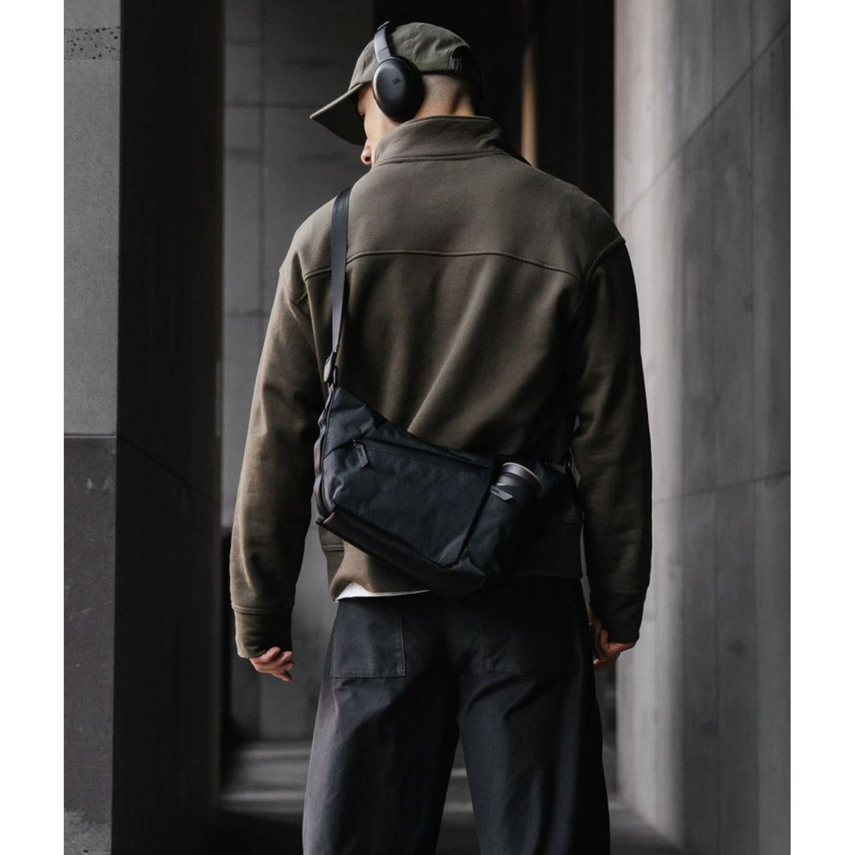 ALPAKA Flow Satchel 4L X-Pac X42 (Black)