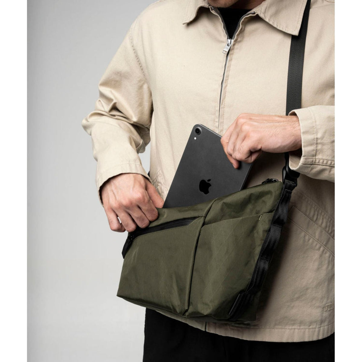 ALPAKA Flow Satchel 4L X-Pac X42 (Olive Green)