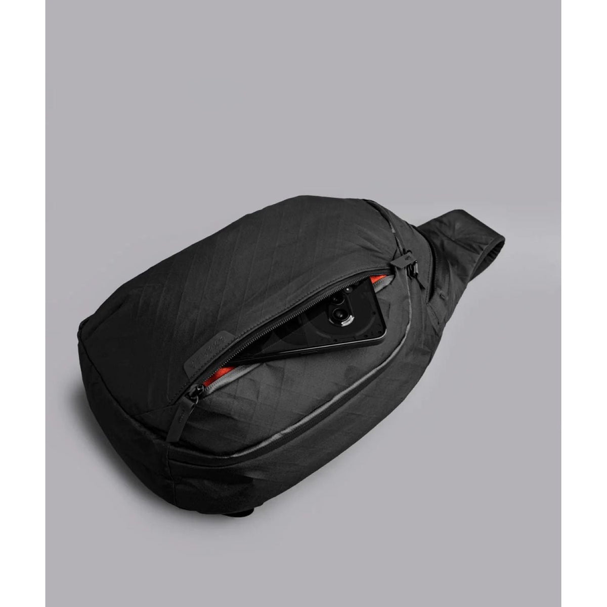 ALPAKA Metro Crossbody Left Shoulder Ultradyne 100D (Black)