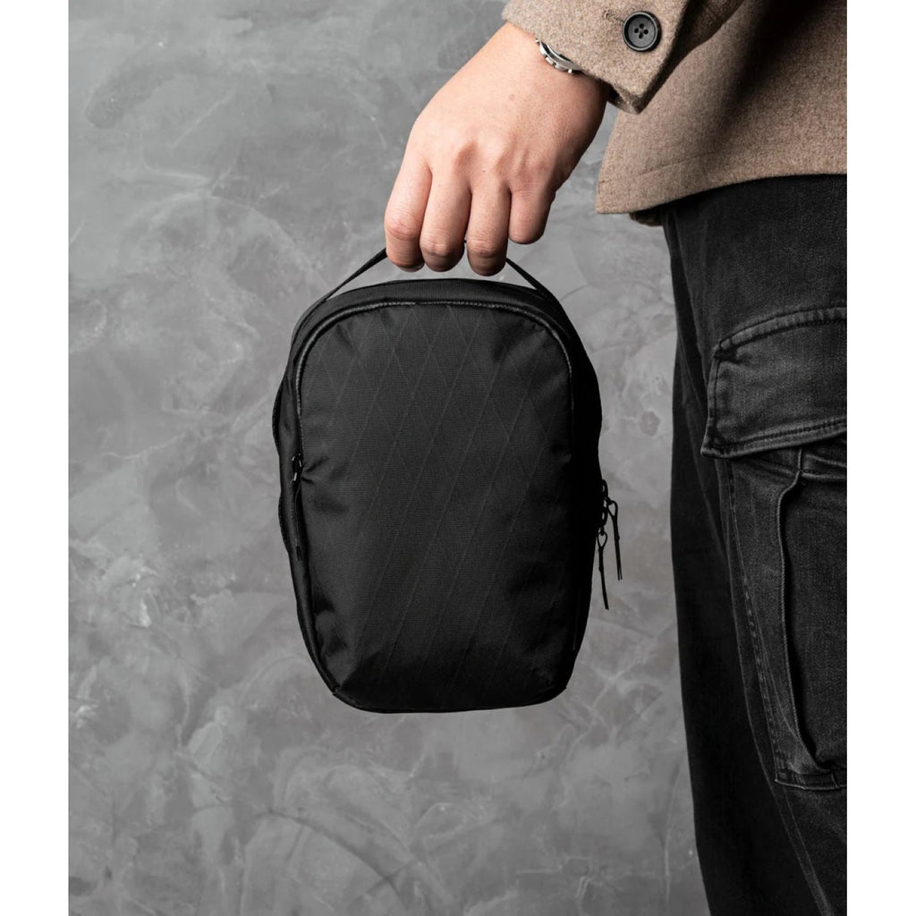 ALPAKA Metro Sling Max Ultradyne 100D (Black)