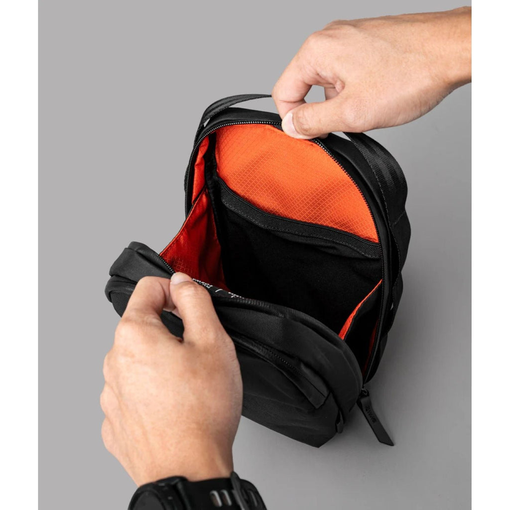 ALPAKA Metro Sling Max Ultradyne 100D (Black)
