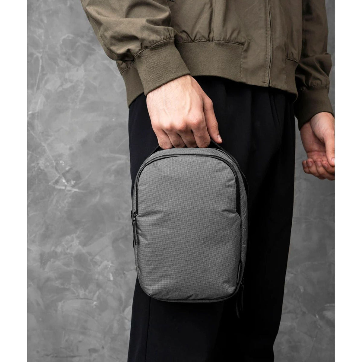 ALPAKA Metro Sling Max Ultradyne 100D (Grey)