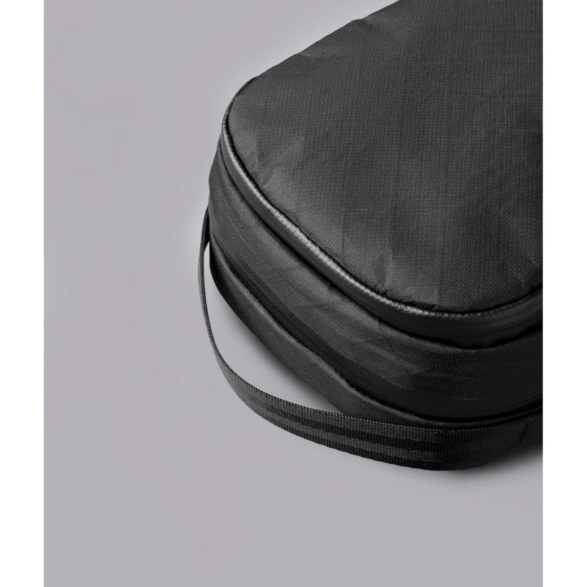 ALPAKA Metro Sling V2 Ultradyne 100D (Black)