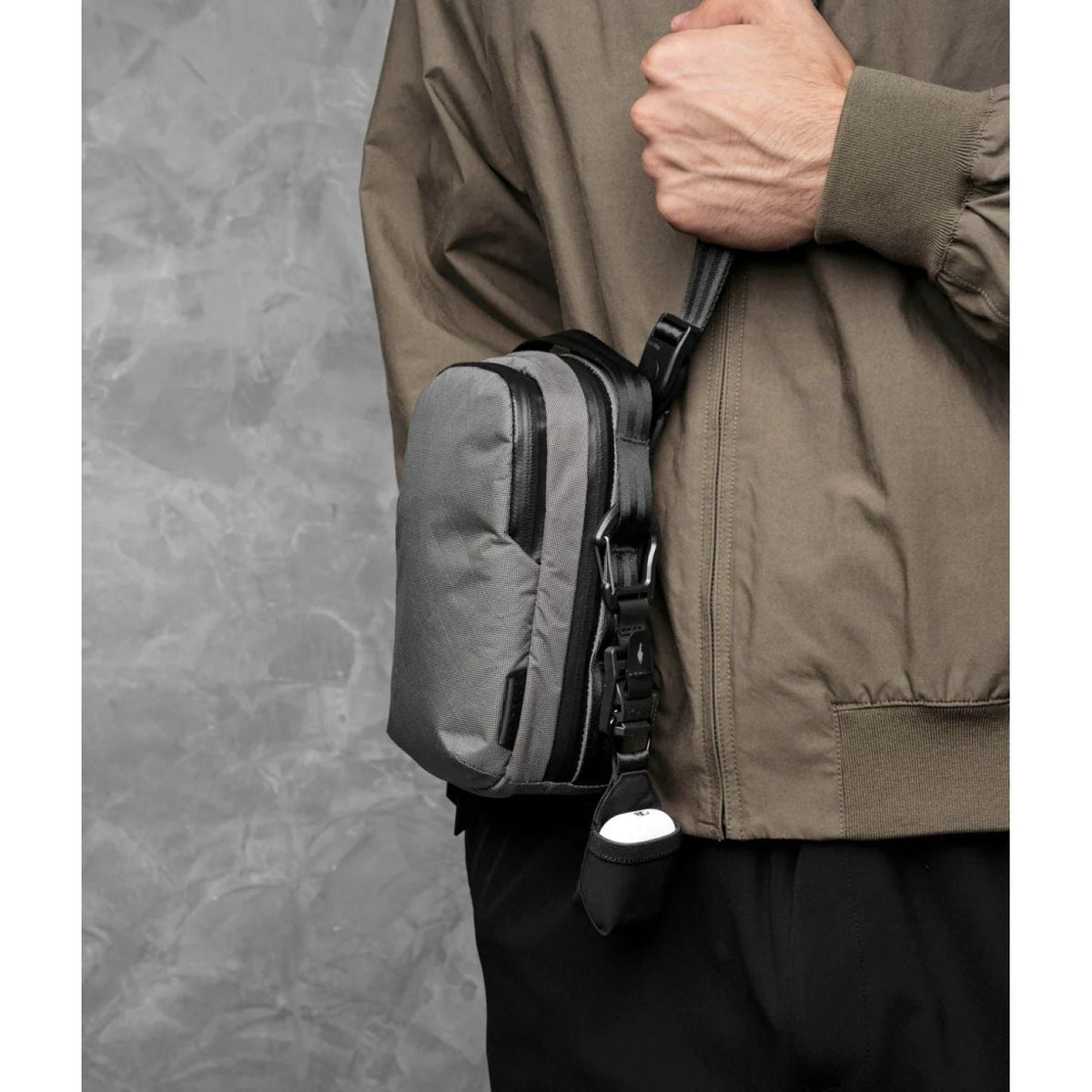 ALPAKA Metro Sling V2 Ultradyne 100D (Grey)
