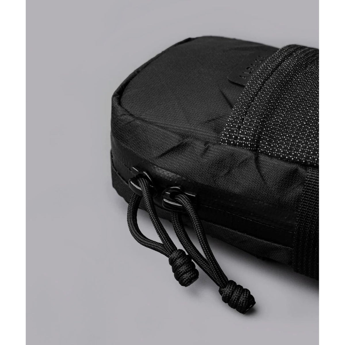 ALPAKA Modular Shoulder Pocket Max Ultradyne 100D (Black)