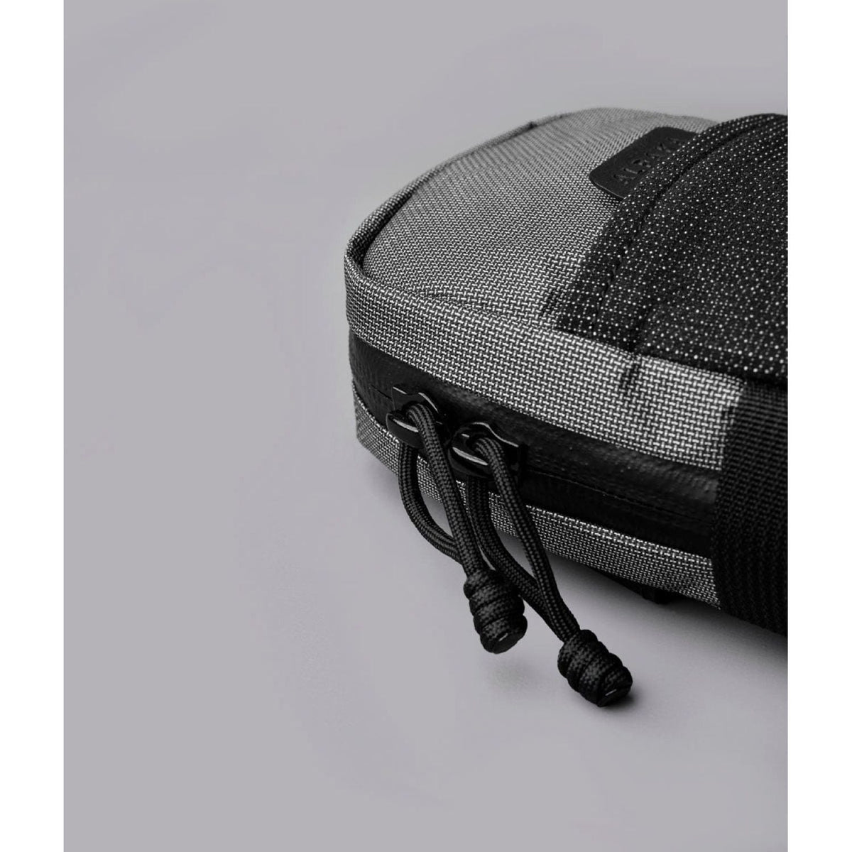 ALPAKA Modular Shoulder Pocket Max Ultradyne 100D (Grey)