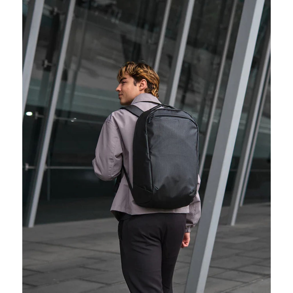 ALPAKA Momentum Backpack Axodyne Hybrid (Black)