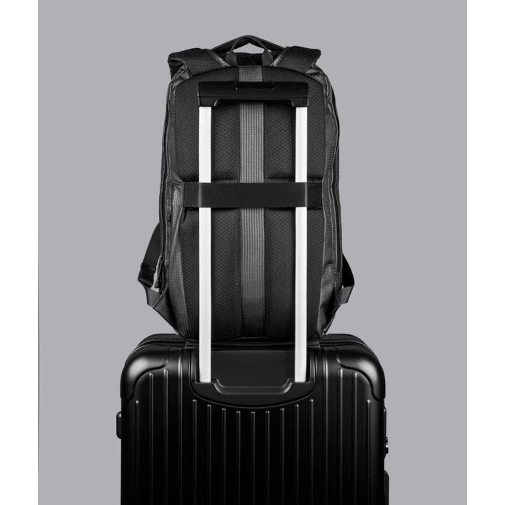 ALPAKA Momentum Backpack Axodyne Hybrid (Black)