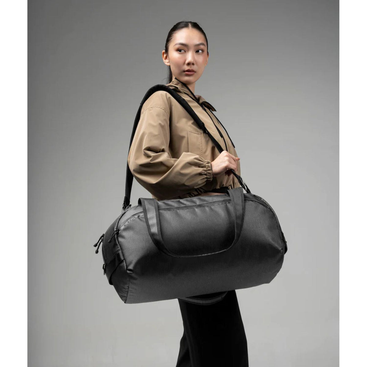 ALPAKA Momentum Duffel Axodyne Hybrid (Black)