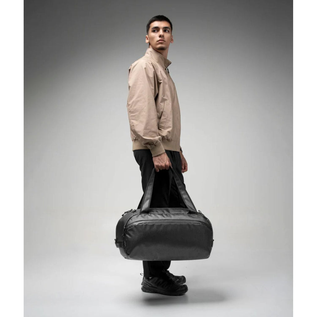 ALPAKA Momentum Duffel Axodyne Hybrid (Black)