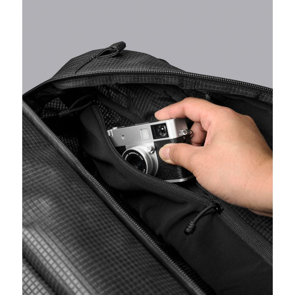 ALPAKA Momentum Duffel Axodyne Hybrid (Black)