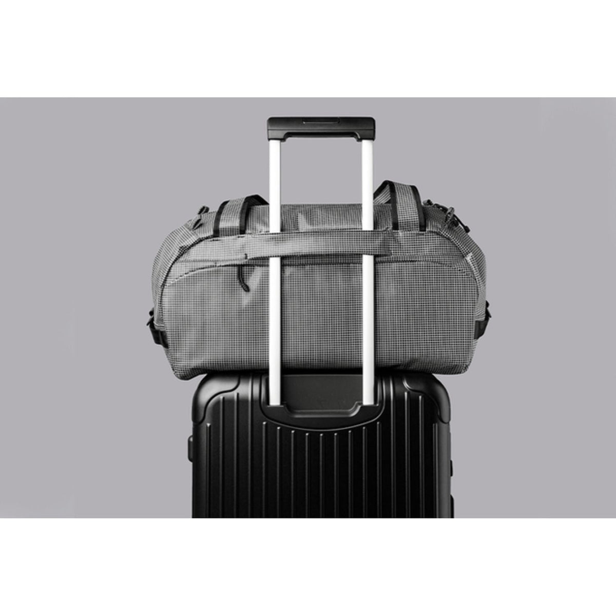 ALPAKA Momentum Duffel Axodyne Hybrid (Grey)