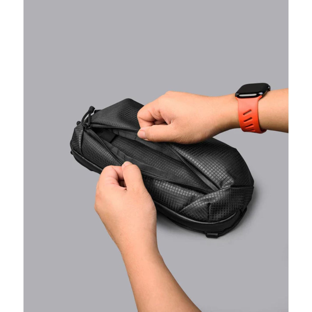 ALPAKA Momentum Sling Axodyne Hybrid (Black)