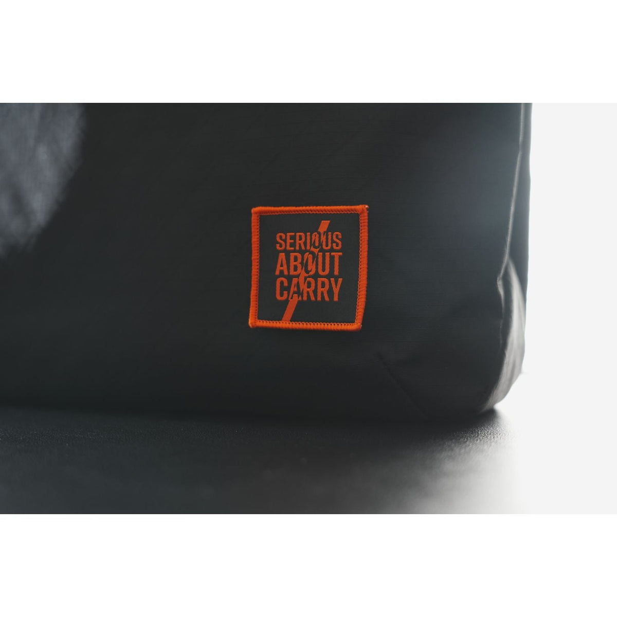 ALPAKA Vertigo Tote Slashmode Edition Axogrid 210D (Black)