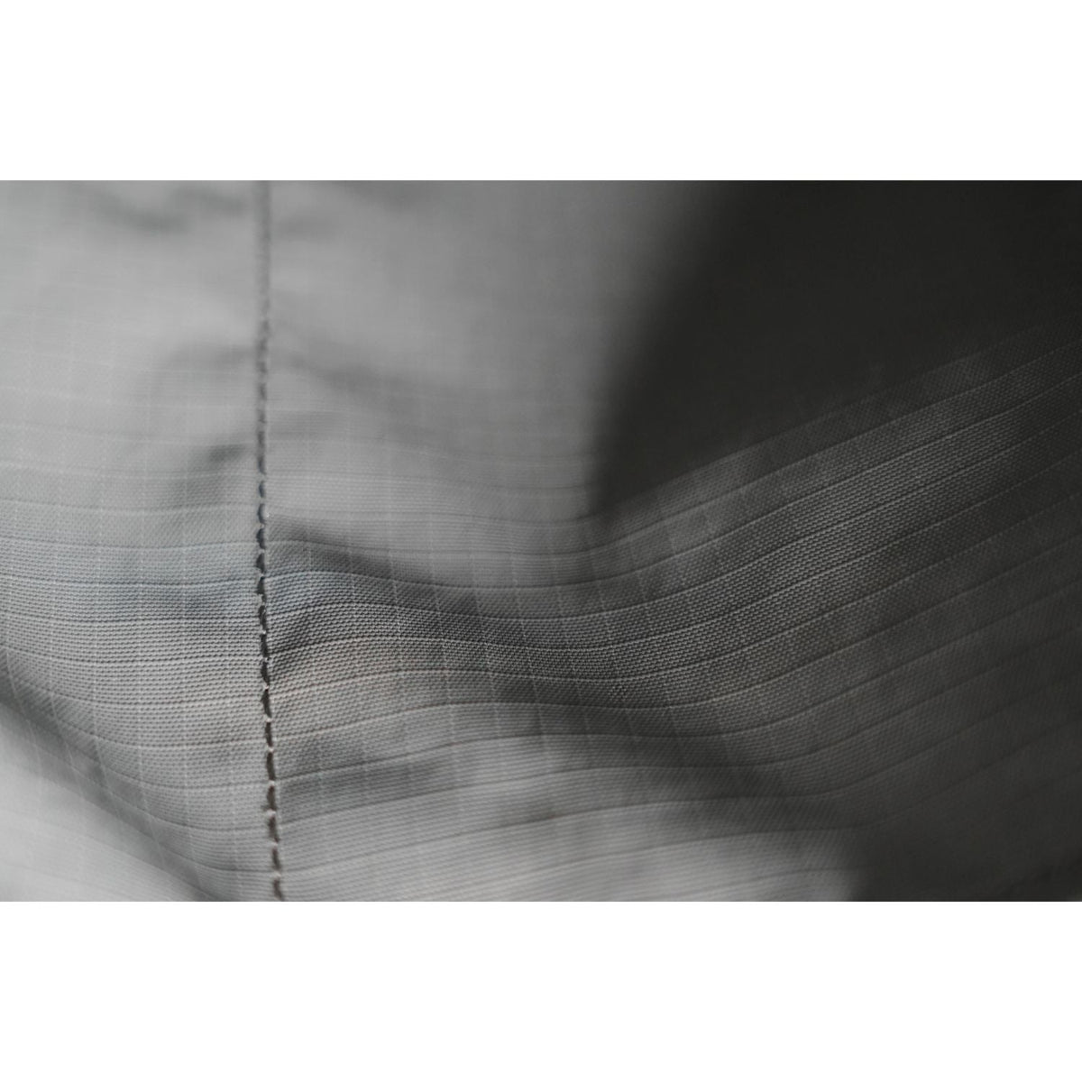 ALPAKA Vertigo Tote Slashmode Edition Axogrid 210D (Black)