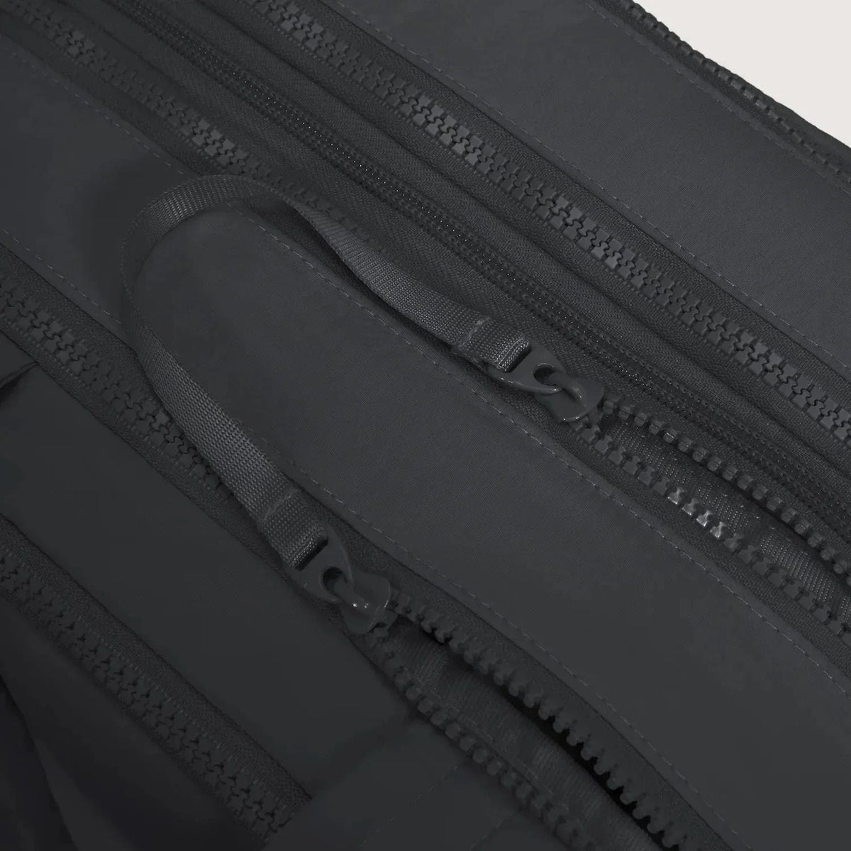 Bagsmart Crush Hanging Toiletry Bag (Black)