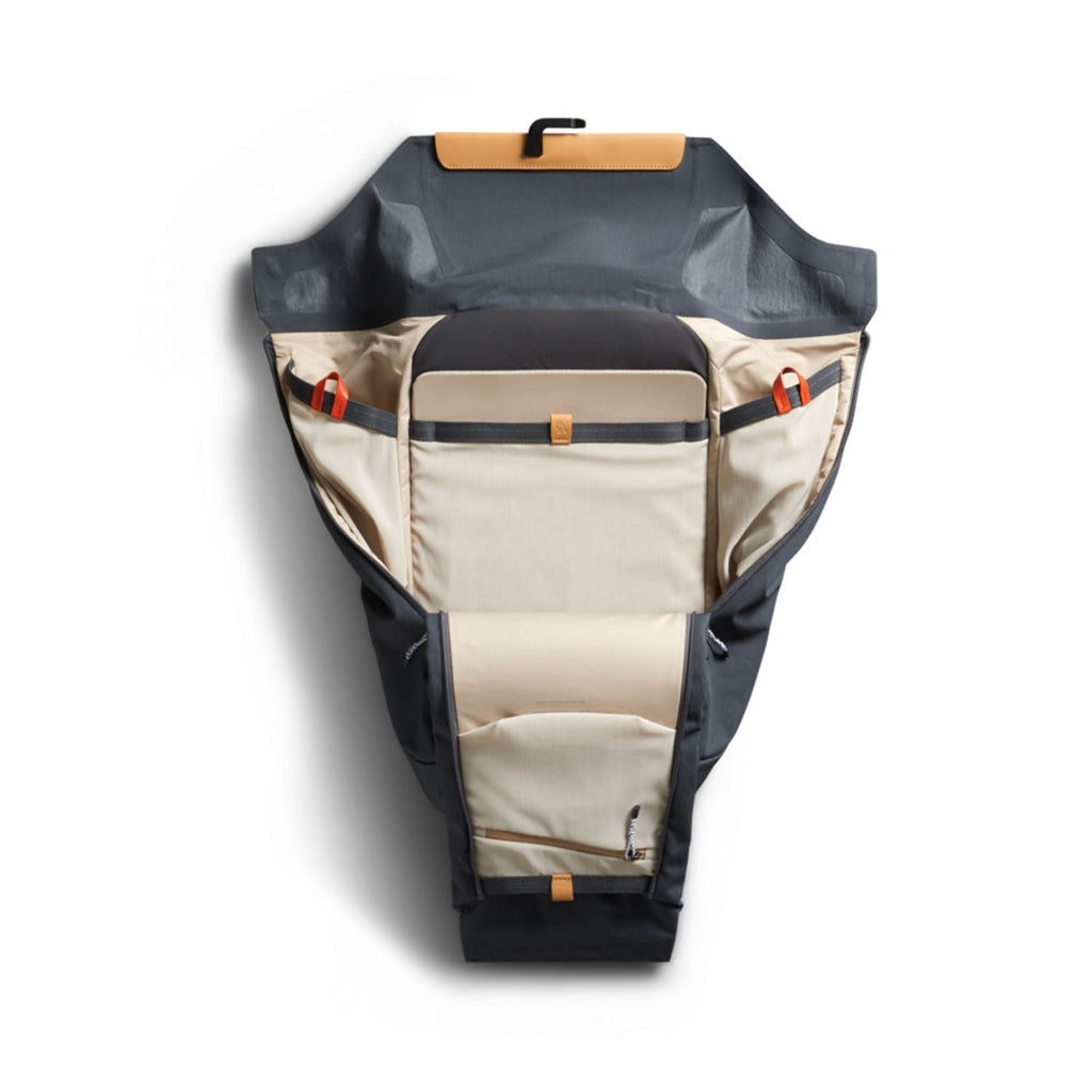 Bellroy Apex Backpack - Onyx