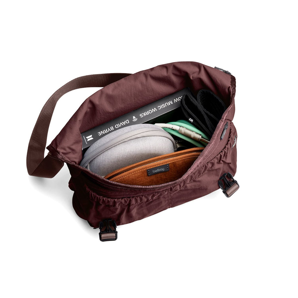 Bellroy Cinch Messenger Bag - Burgundy