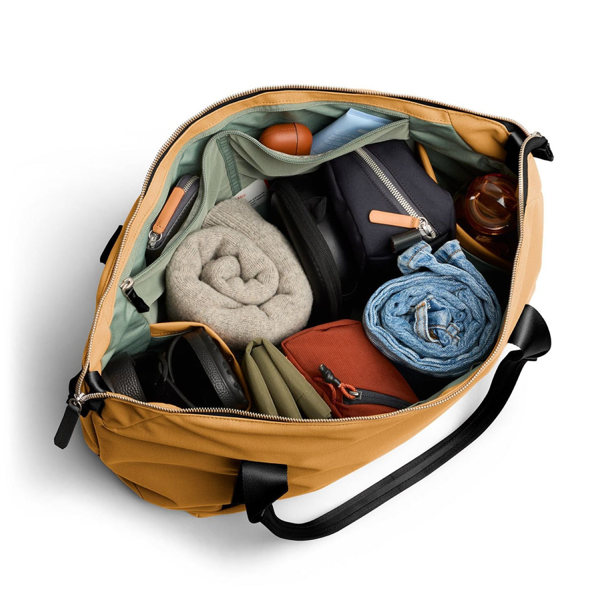 Bellroy Classic Getaway Bag - Camel