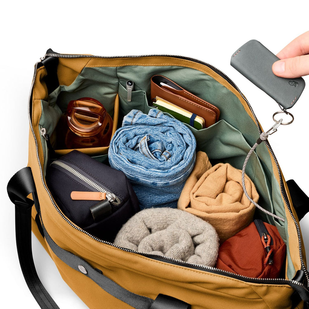 Bellroy Classic Getaway Bag - Camel