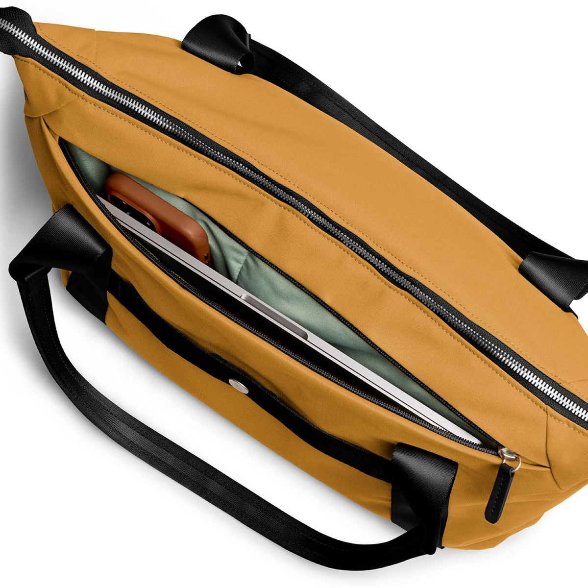 Bellroy Classic Getaway Bag - Camel