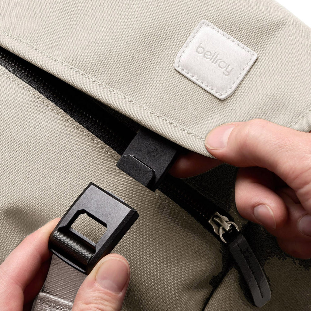 Bellroy Classic Messenger - Steel