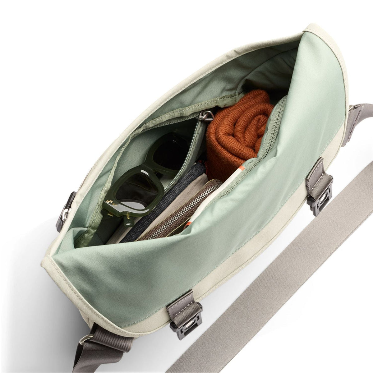 Bellroy Classic Messenger 6L - Steel
