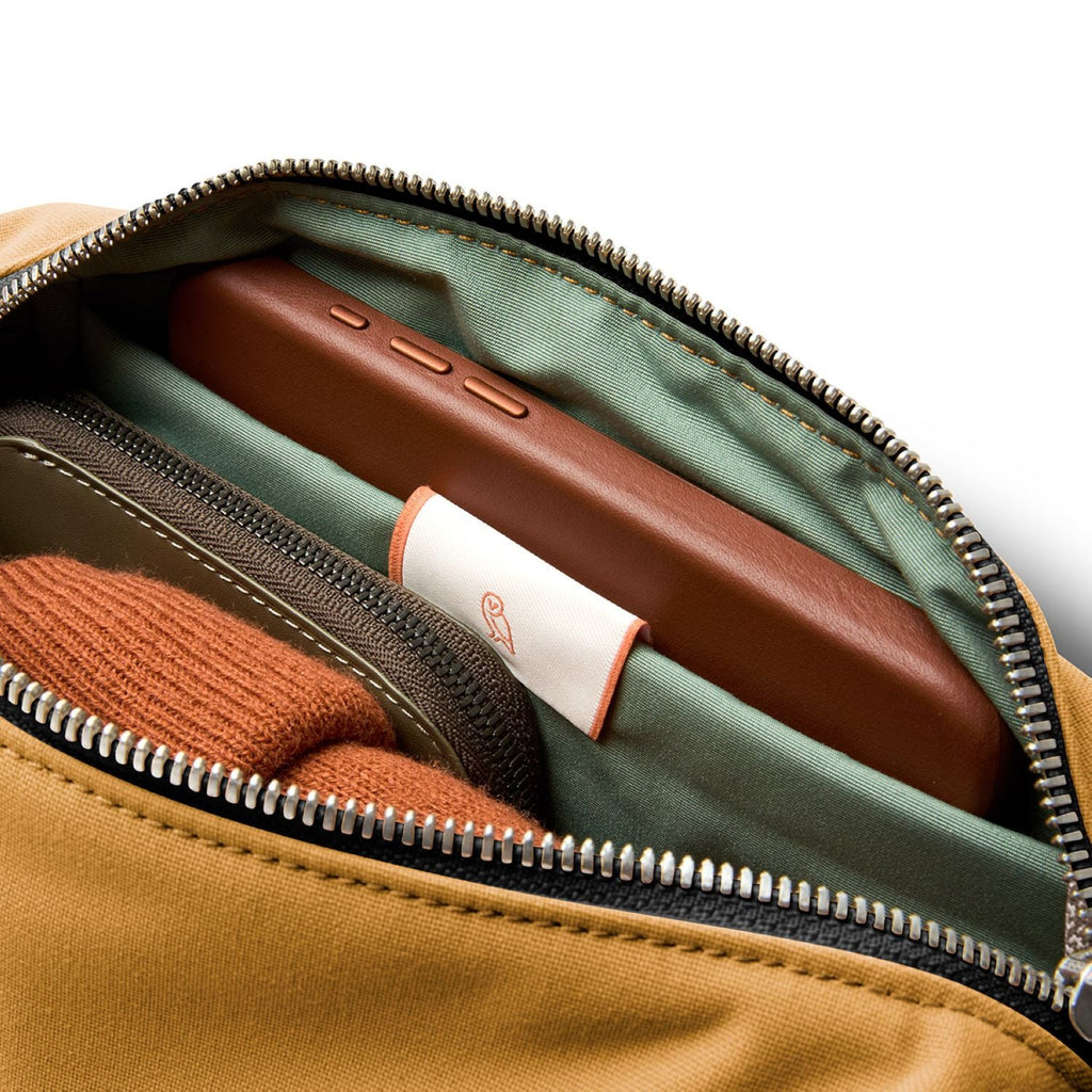 Bellroy Classic Sling 3L - Camel