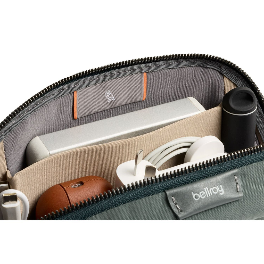 Bellroy Desk Caddy - Everglade