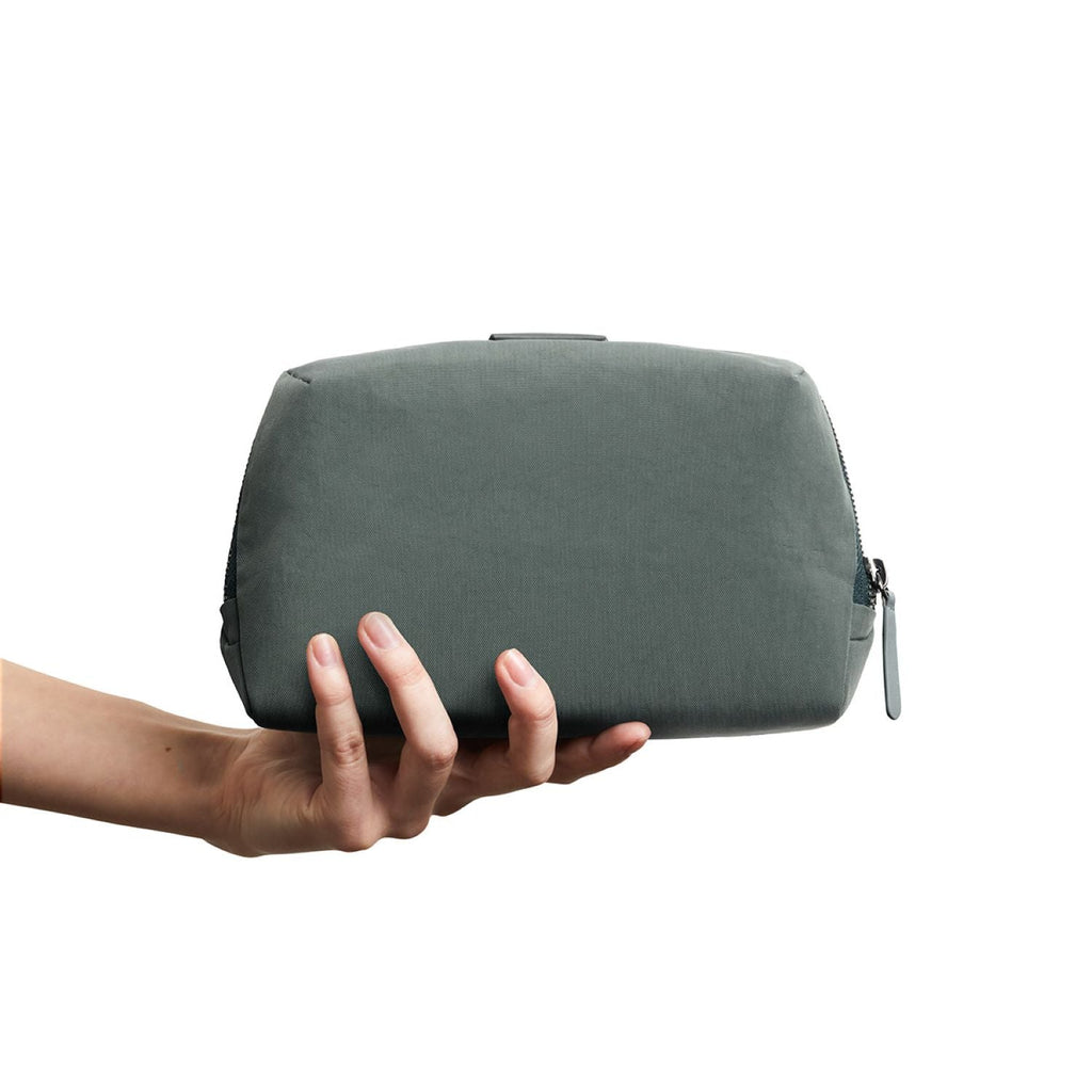 Bellroy Desk Caddy - Everglade