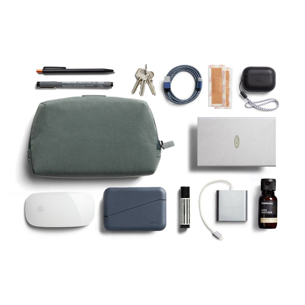 Bellroy Desk Caddy - Everglade
