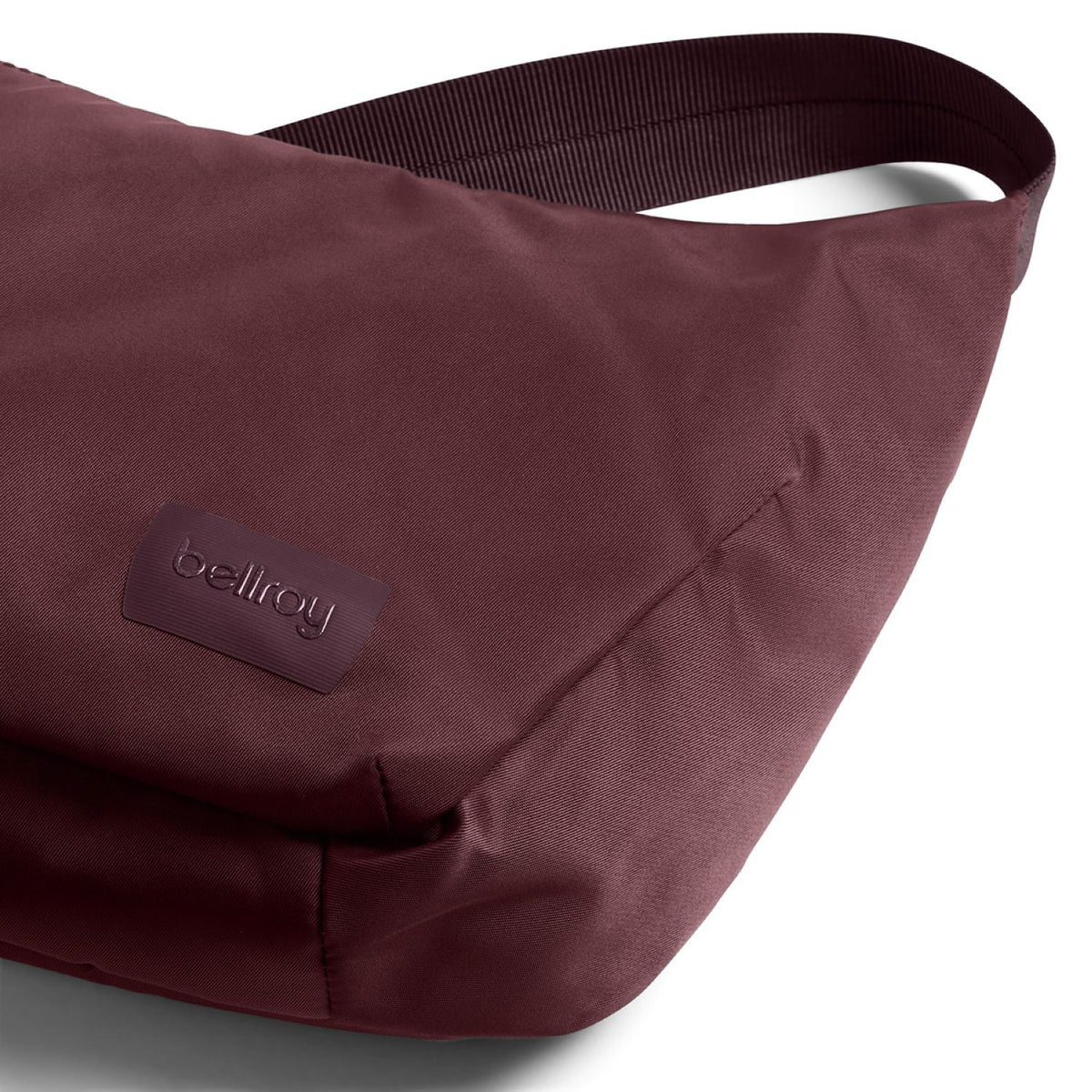 Bellroy Laneway Crescent Bag 2.5L - Fig