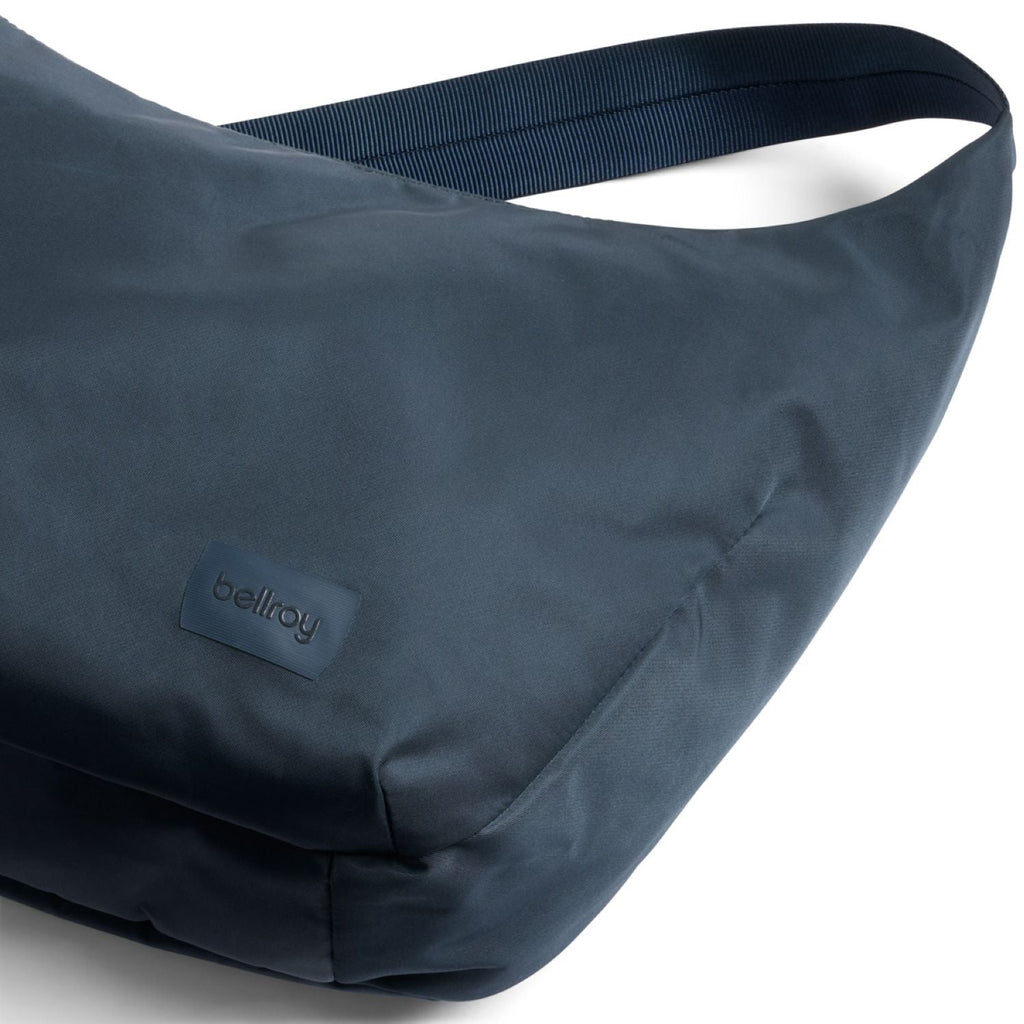 Bellroy Laneway Crescent Bag 7L - Bluesteel