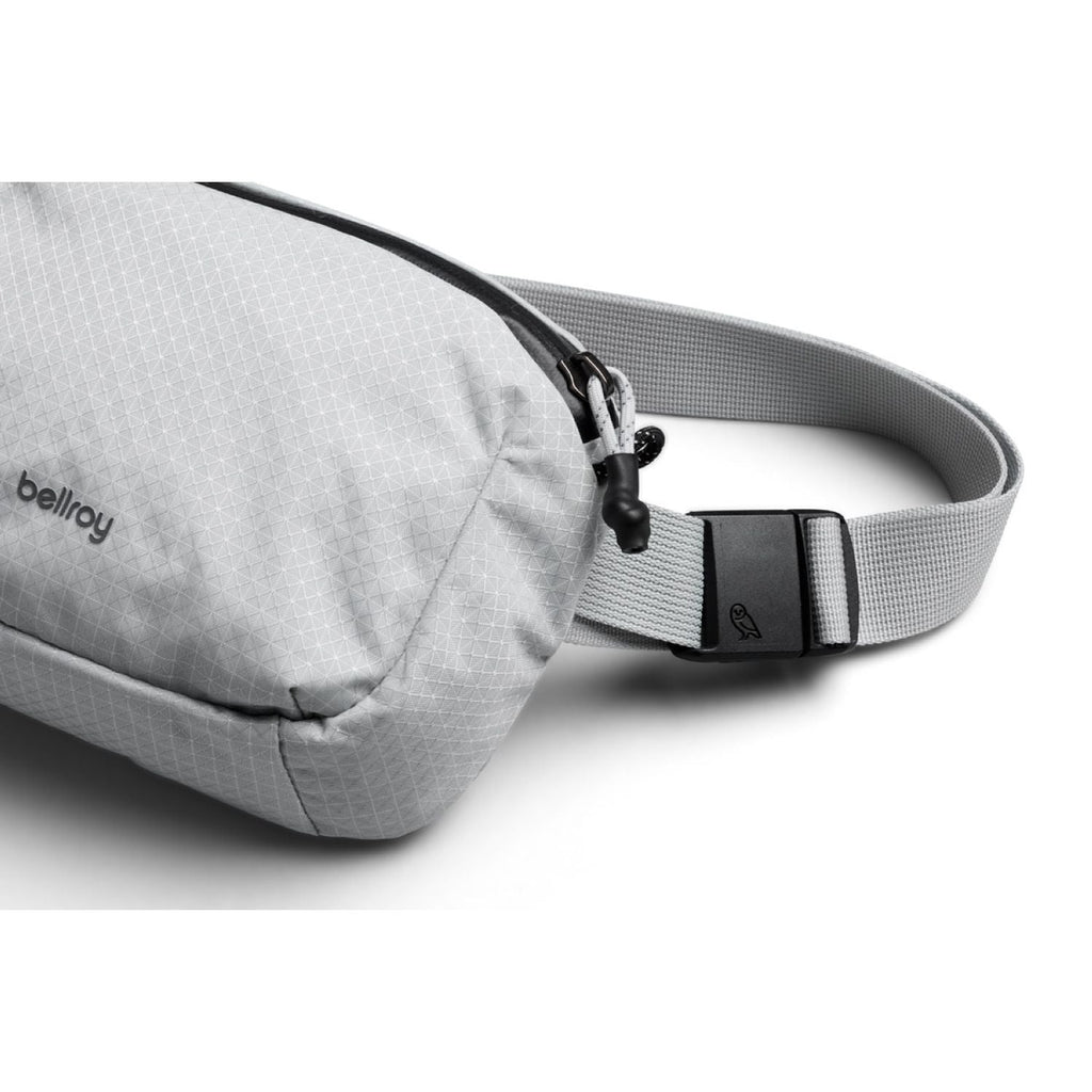 Bellroy Lite Belt Bag - Fog