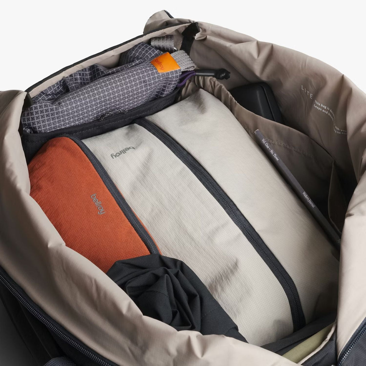 Bellroy Lite Duffel 40L - Black