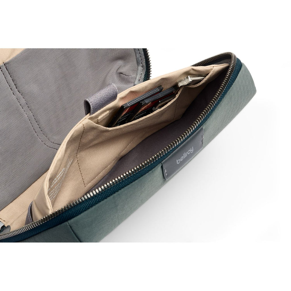 Bellroy Tech Kit - Everglade