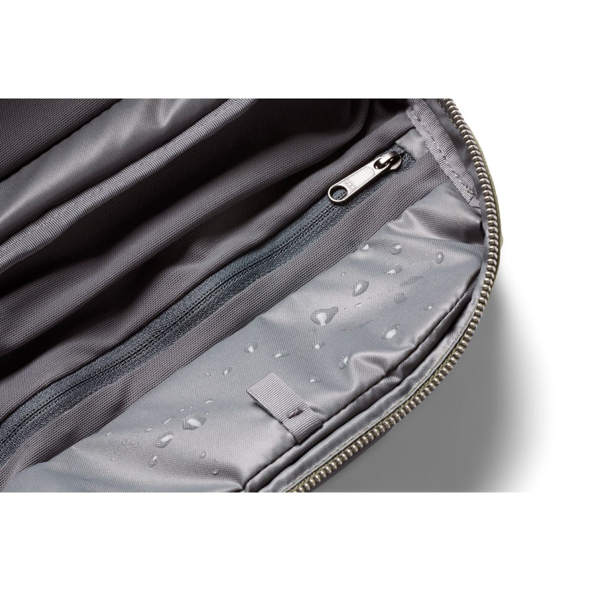 Bellroy Toiletry Kit Plus - Seakelp