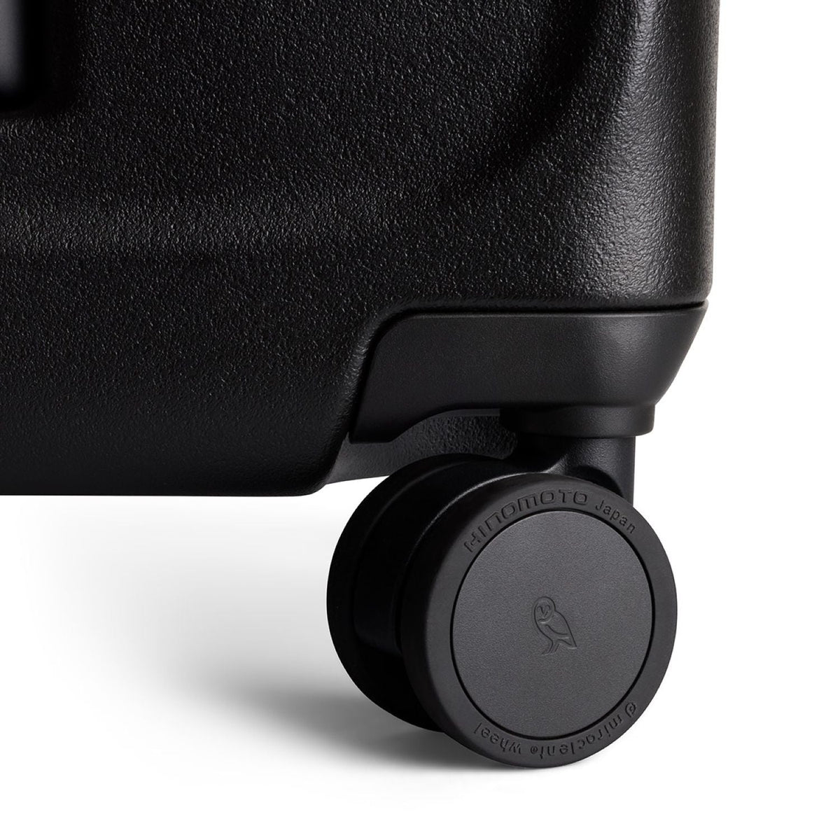 Bellroy Transit Check-In - Black