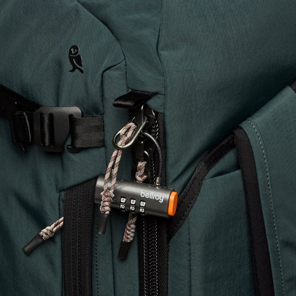 Bellroy Venture Hauler Pack - Deep Ocean