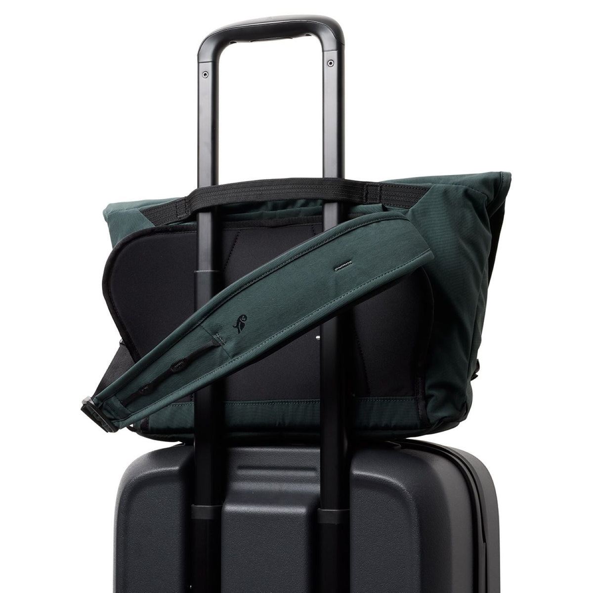 Bellroy Venture Messenger 14" - Deep Ocean