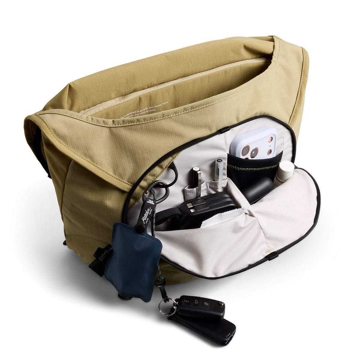 Bellroy Venture Messenger 14" - Safari