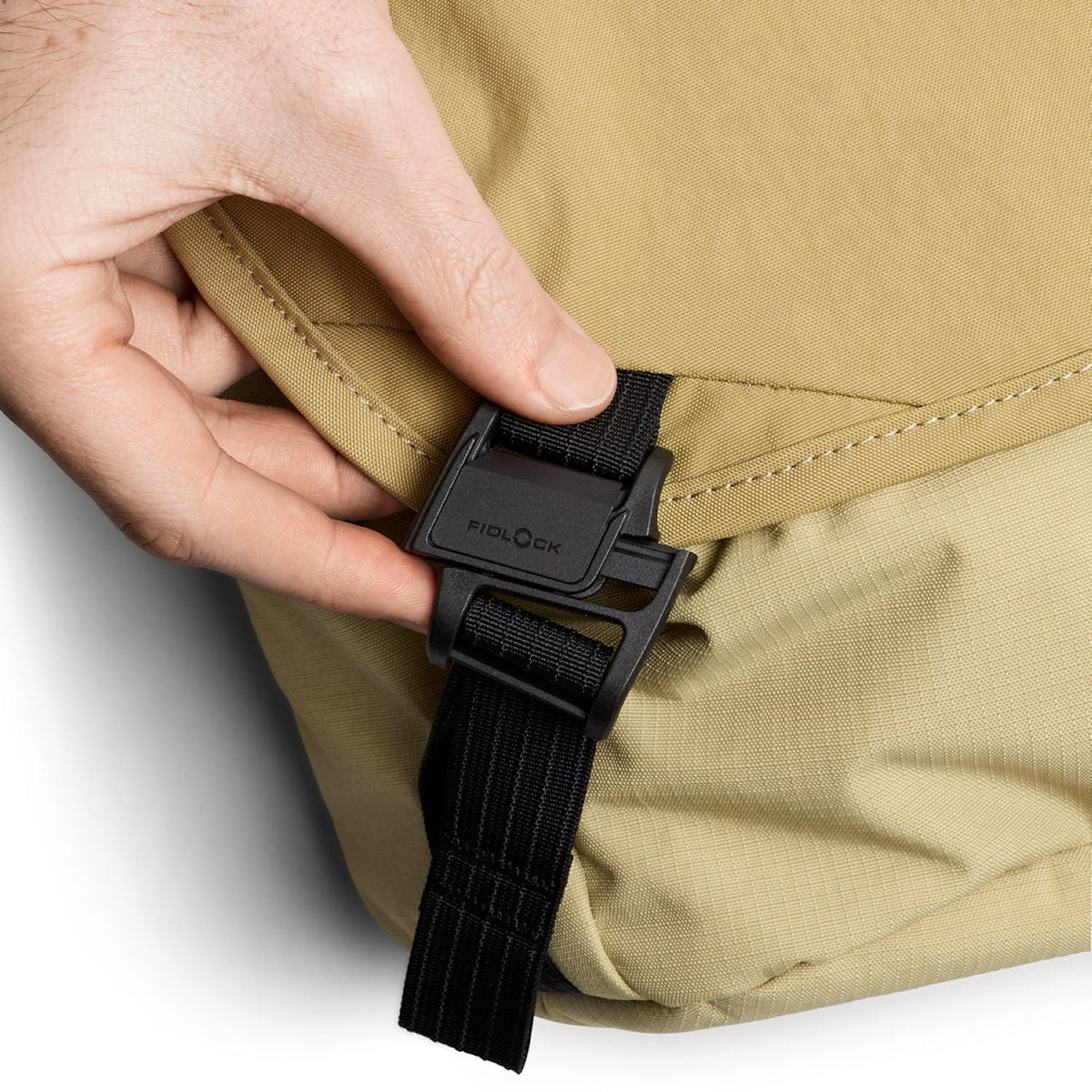 Bellroy Venture Messenger 14" - Safari