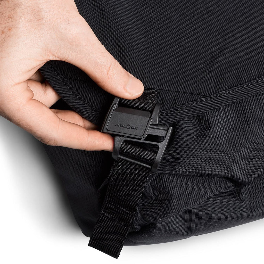 Bellroy Venture Messenger 16" - Black