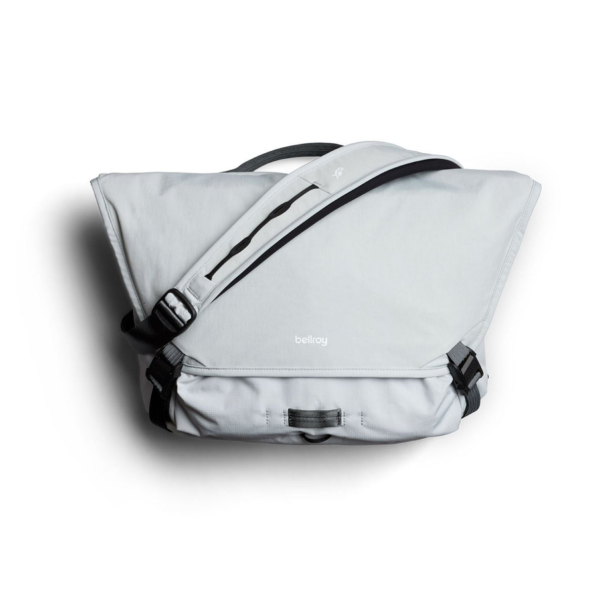 Bellroy Venture Messenger 16" - Fog
