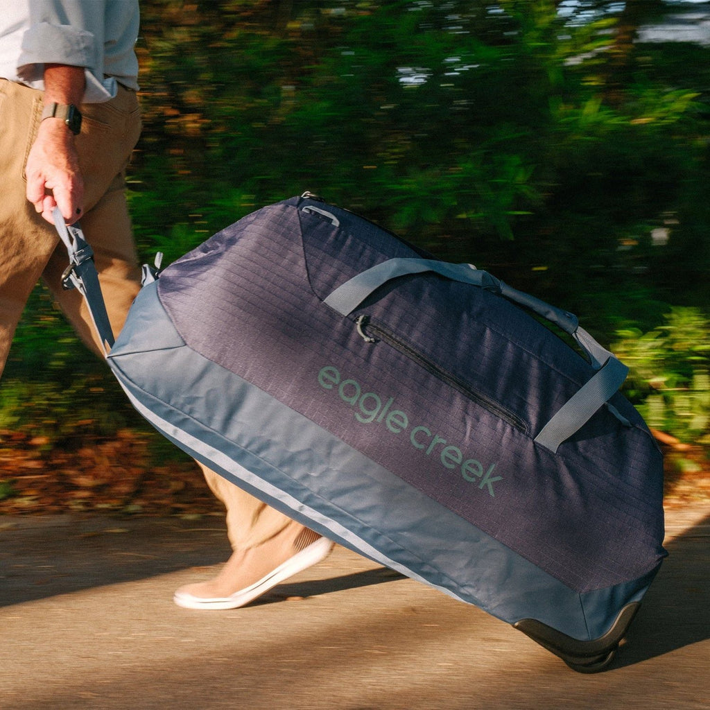 Eagle Creek No Matter What Rolling Duffel 120L (Cranberry Red)
