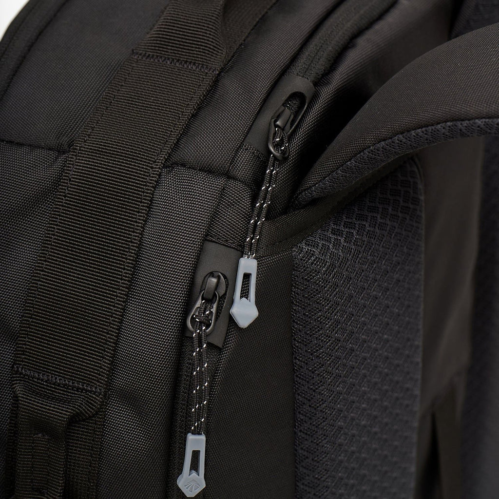 Eagle Creek Tour Lite Travel Pack 38L (Black)