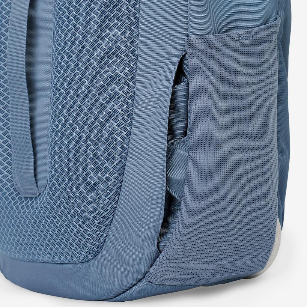 Eagle Creek Tour Lite Travel Pack 38L (Shadow Blue)