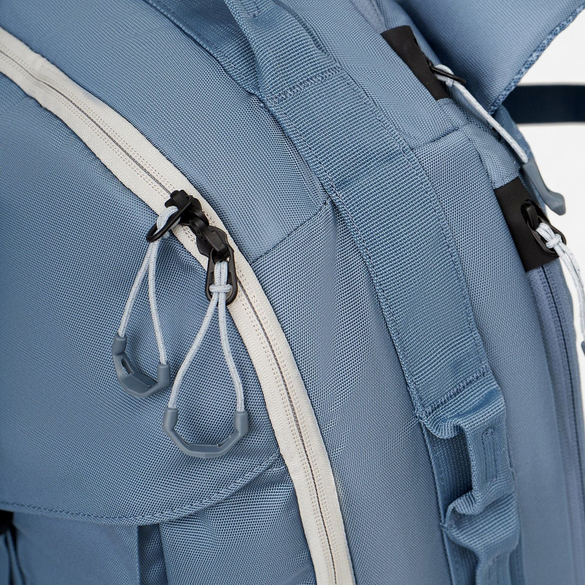 Eagle Creek Tour Lite Travel Pack 38L (Shadow Blue)