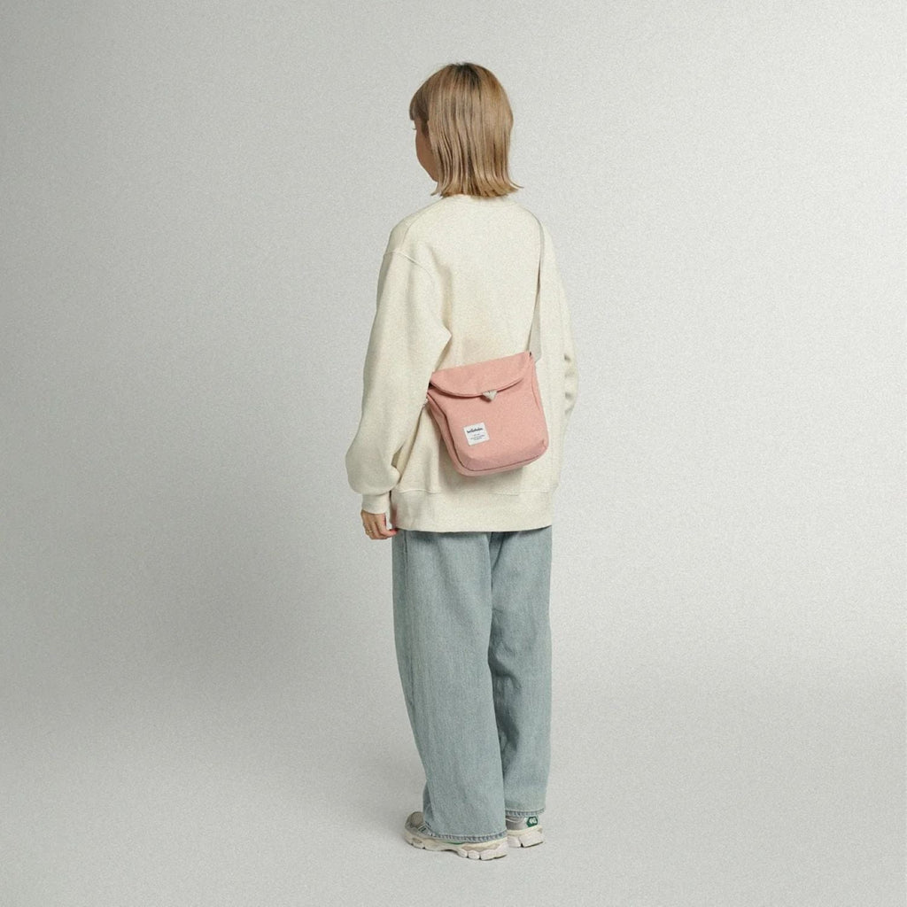 Hellolulu Desi Sling Bag Recycled (Prism Pink)