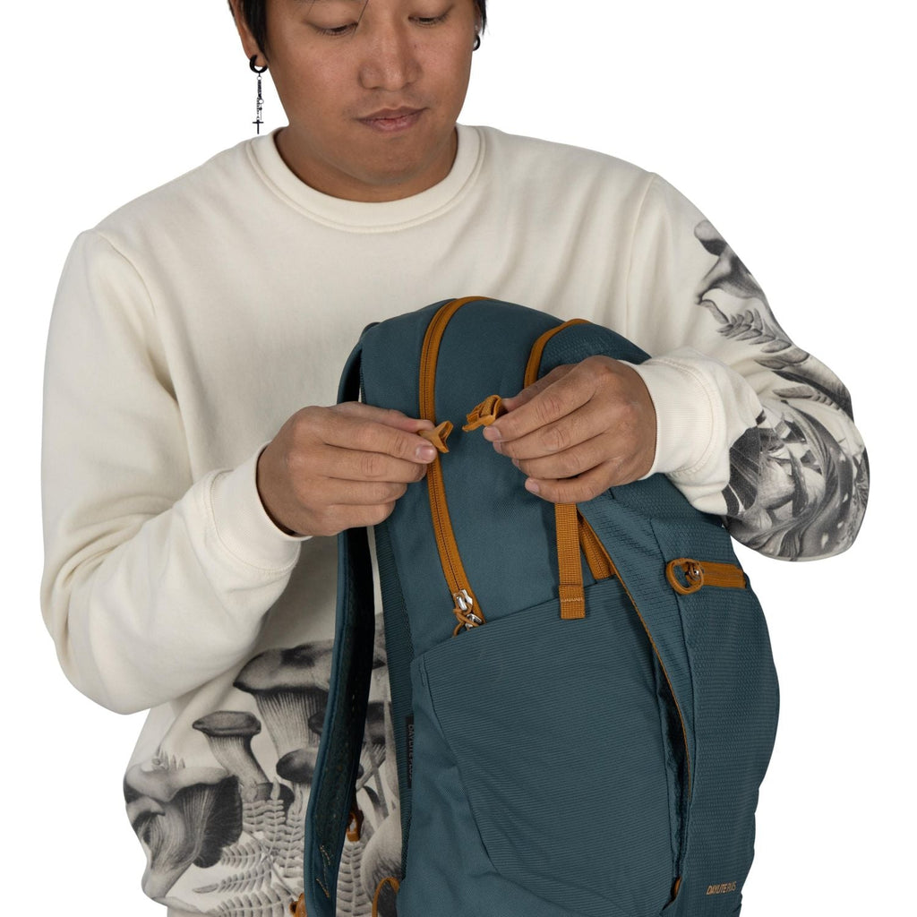Osprey Daylite Plus 20L Backpack O/S - Torrent Blue